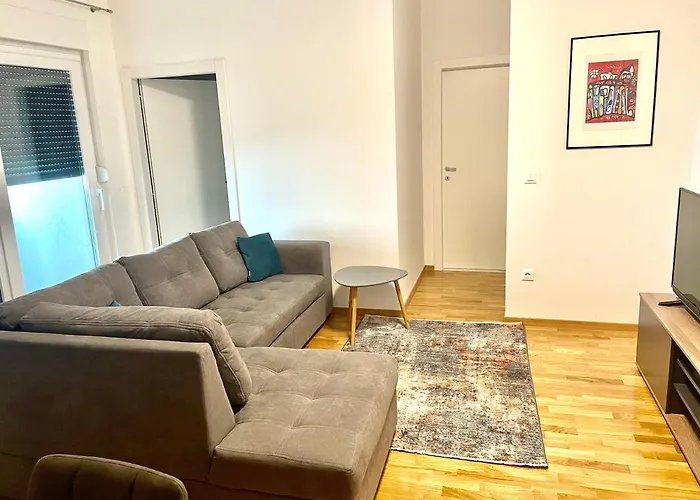 Apartment Diana Zara Parking Free